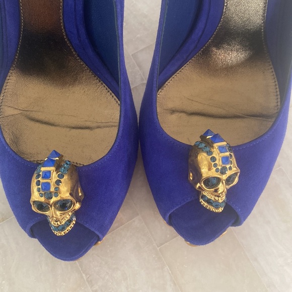 Alexander McQueen royal blue suede platform, size 38 - Picture 3 of 12